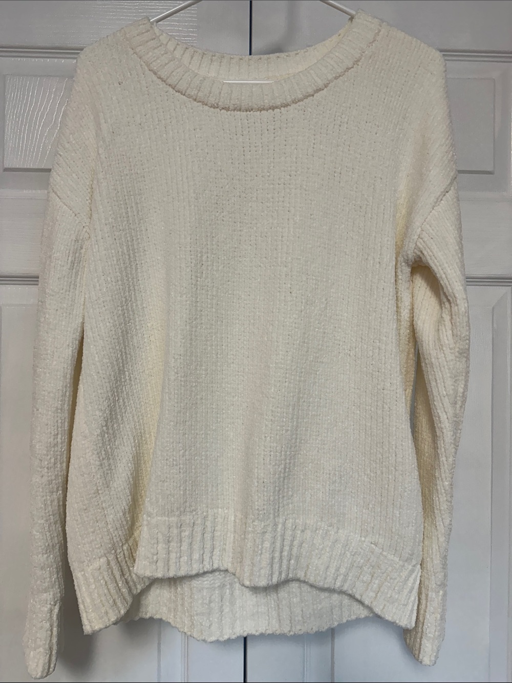 Women’s Old Navy Size Small Ivory Sweater